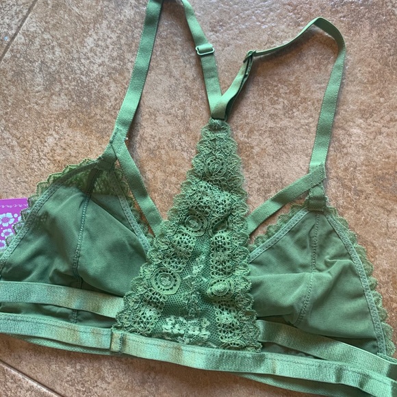 Racerback Bralette - Picture 5 of 8